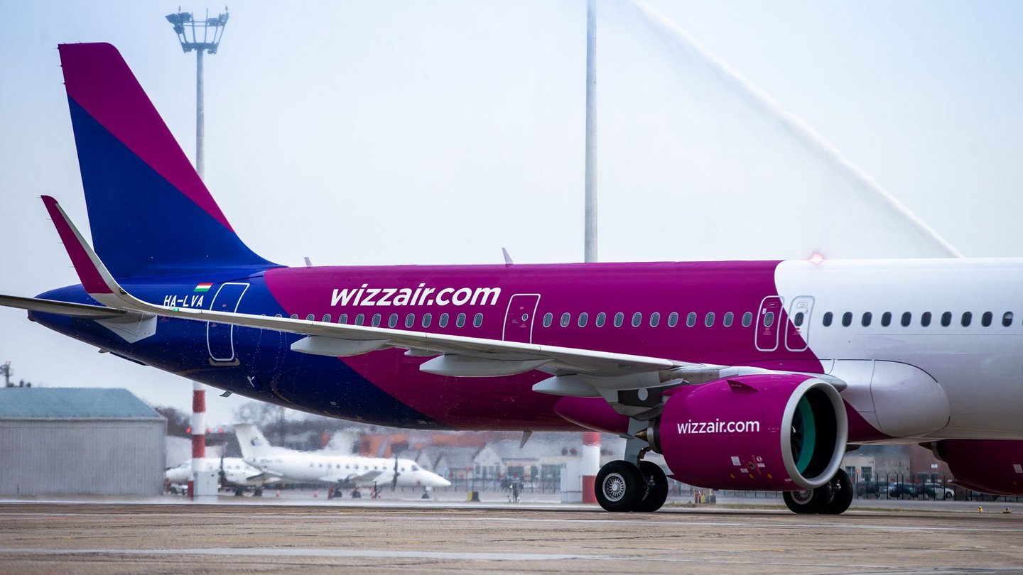 Wizz Air с 15 декабря запускает рейсы из Петербурга в Софию