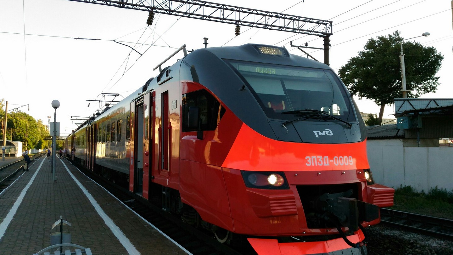 С 12 декабря петербургские электрички перейдут на новый график движения